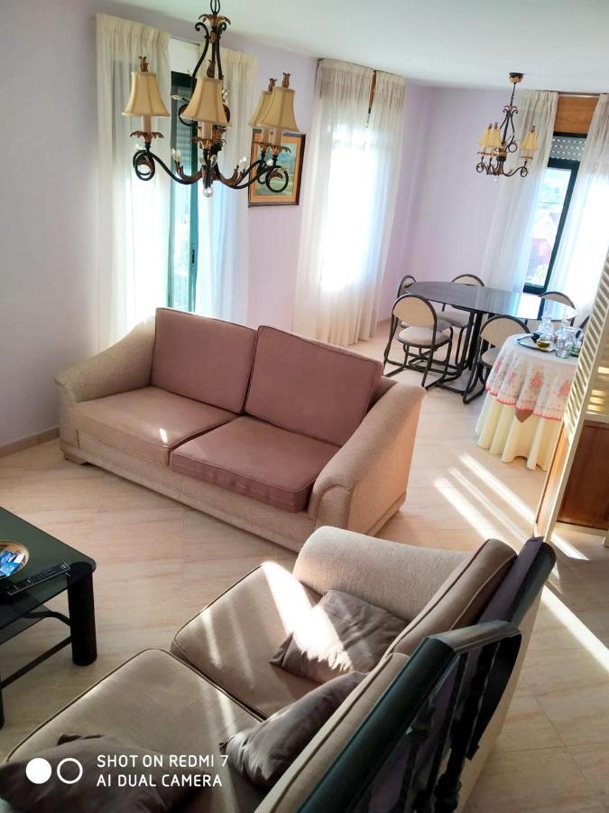 House With 3 Bedrooms In Pontevedra With Enclosed Garden 3 Km From The Beach Экстерьер фото